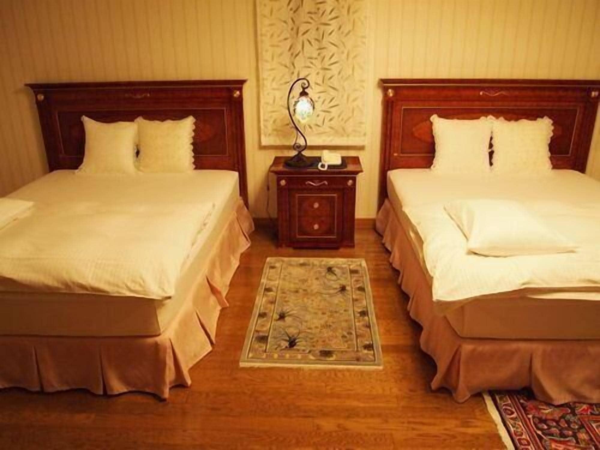 Petit Hotel Corinthian Rebun Esterno foto